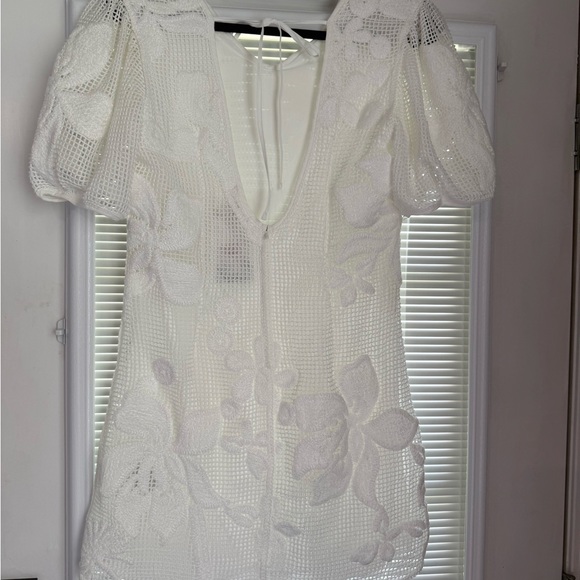 H&M Elegant White Crochet Dress - Picture 2 of 4